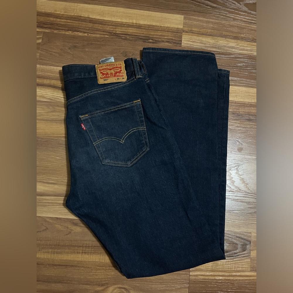 Levi's Men's Dark Blue Jeans